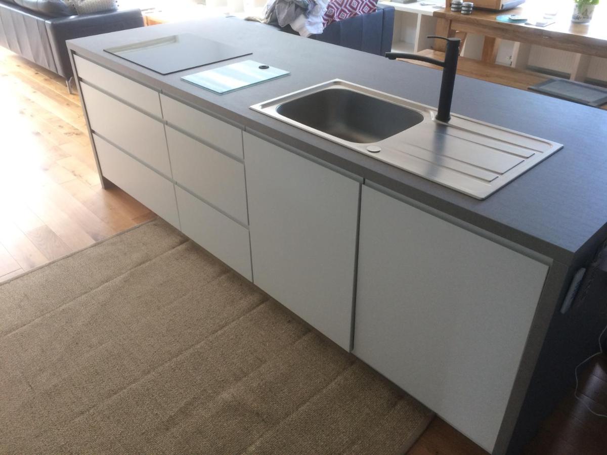 Spacious Contemporary Chalet Type Apartment. Galway Extérieur photo